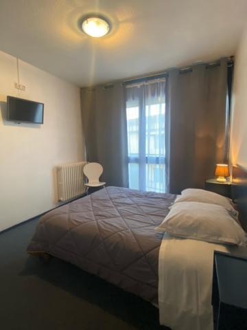 Le Calypso - Reouverture Hotel Dax Bagian luar foto